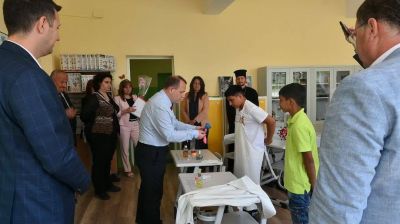 Опити в STEM център Природни науки - ОУ Богданица